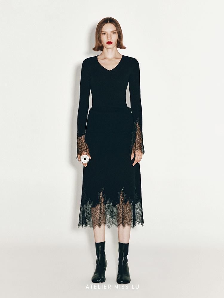 ATELIER MISS LU  lace-panelled cashmere and wool-blend top - TESTIMONY.