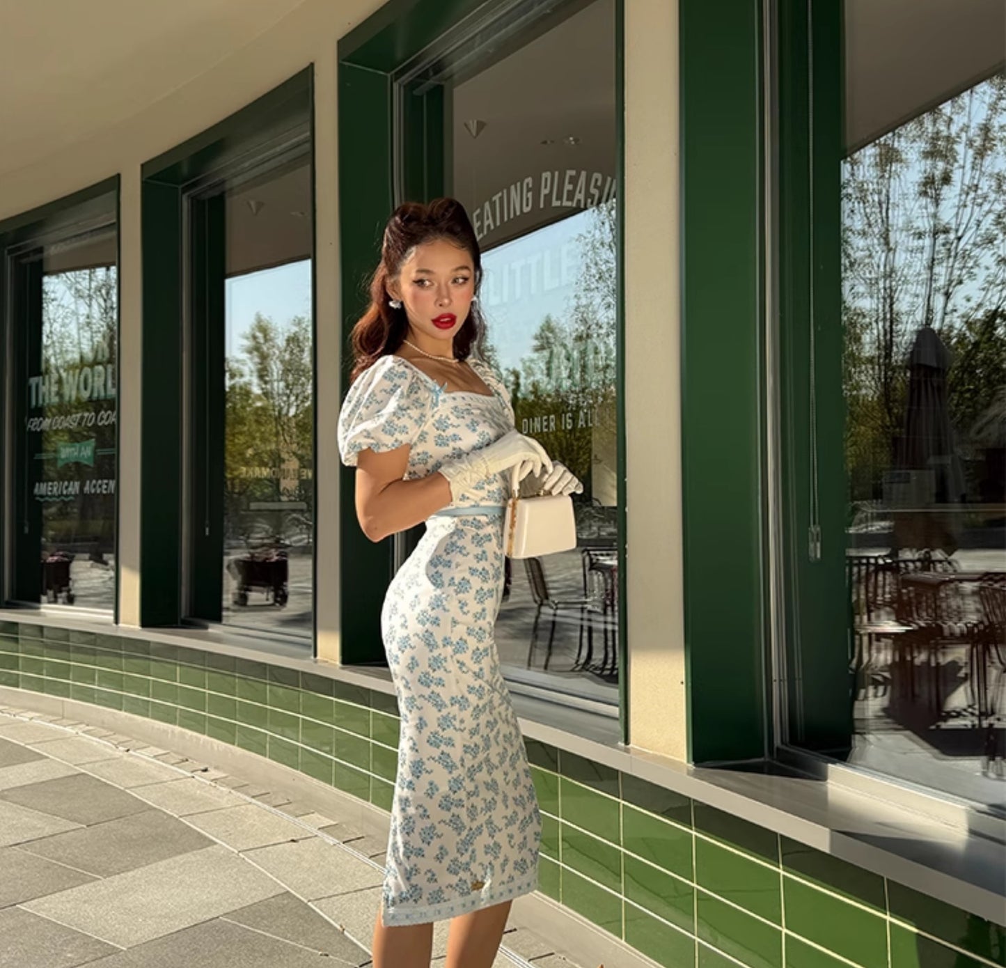 Le Palais Vintage blue floral princess square neck dress-ITSUKA