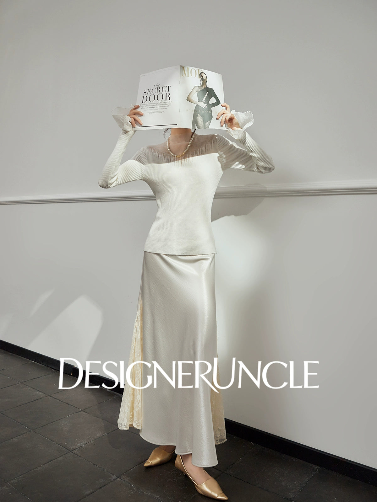 DGU "Suyin" white knitted sweater high-neck slimming  commuter high-end top - Jordan.