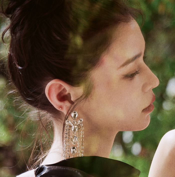 DOLLY Elegant Diamond Tassel Gold Earrings-JUANA