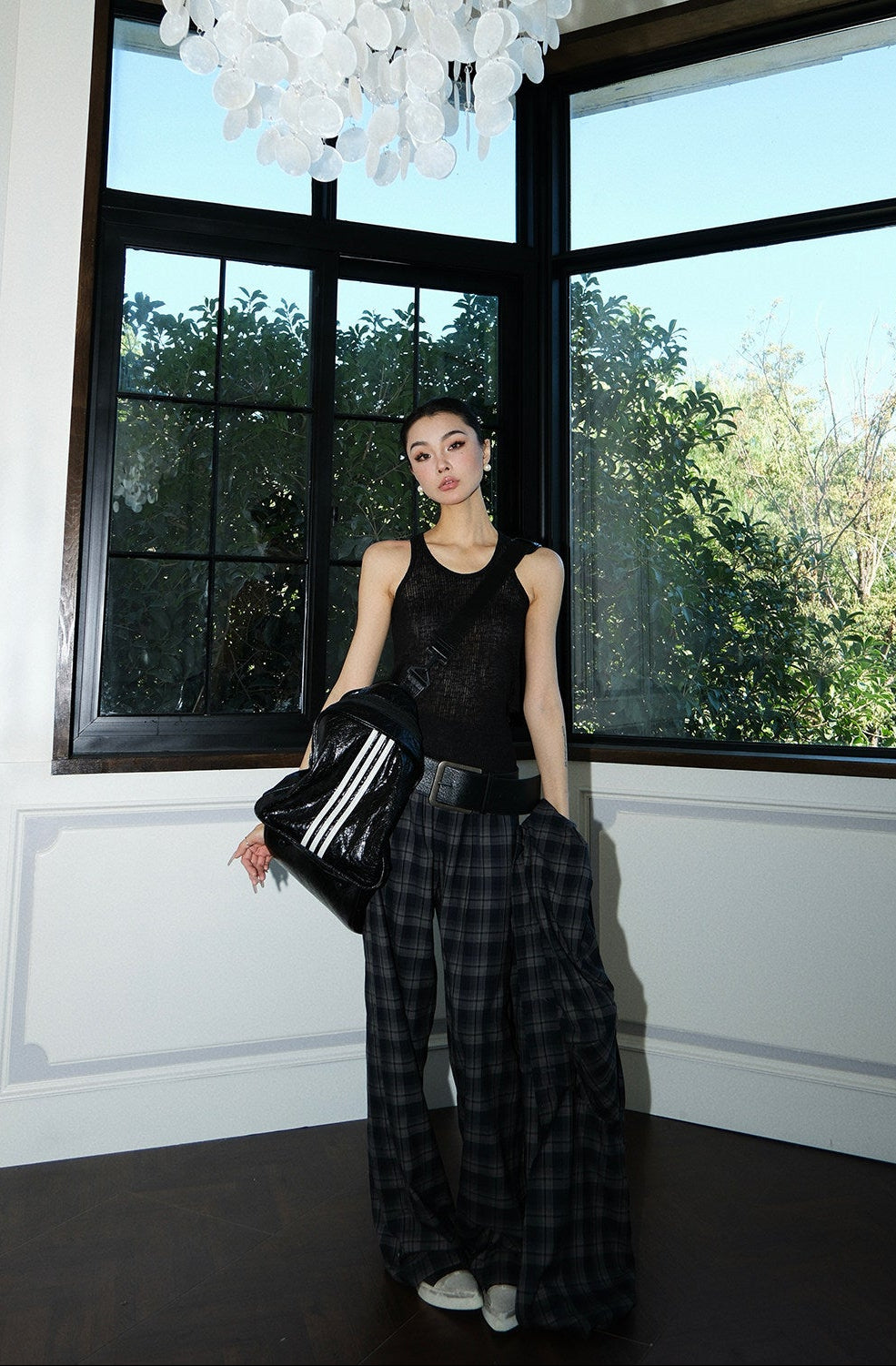 MEI SANGUAN Black sleeveless vest camisole - AVA
