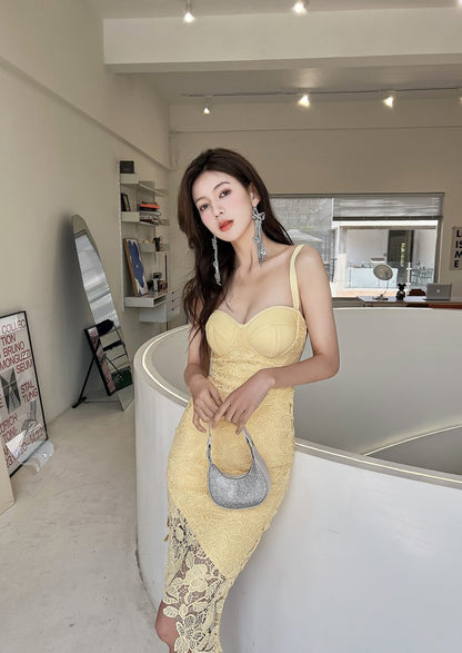 DOLLY Luxury Yellow V-Neck Sleeveless Slim Fit Lace Suspender Dress-TANYA