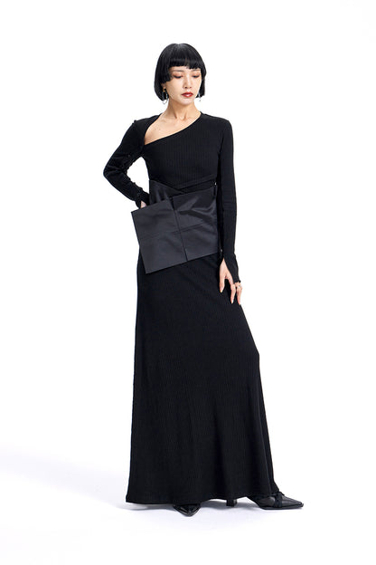 TINY IN knitted black slanted shoulder buttoned sleeves maxi dress-KURO