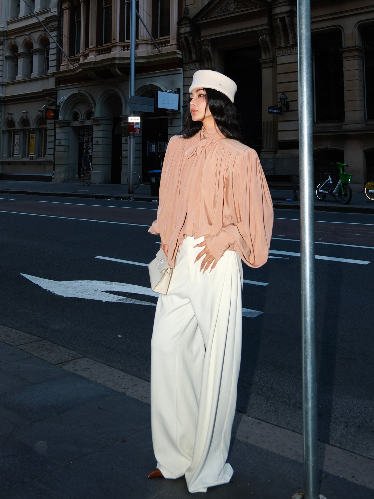 MEI SANGUAN White Draped Wide-Leg Straight Pants- EMI