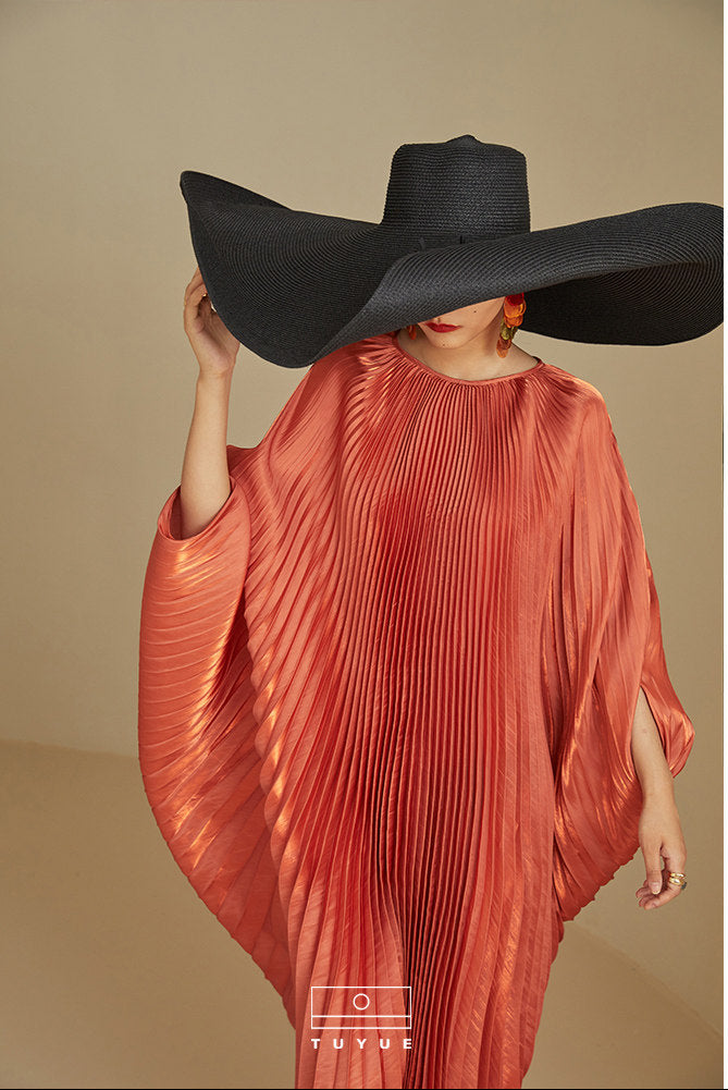 TUYUE one-piece architectural pleated silhouette dress- LOGAN.