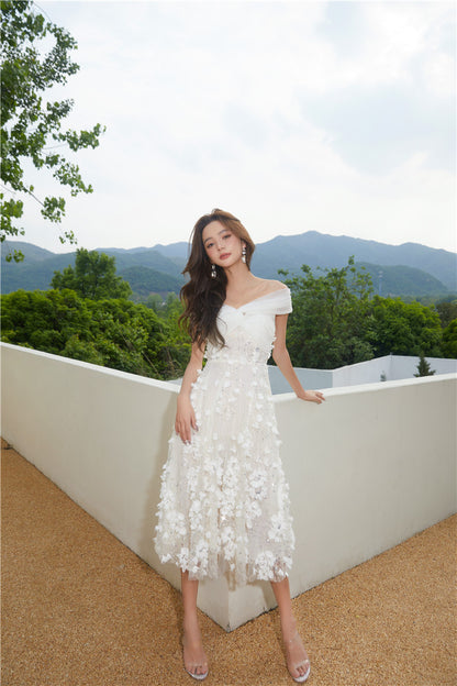 Spot Wardrobes by Chen Elegant White Embroidered applique  wedding Dress-Swiss