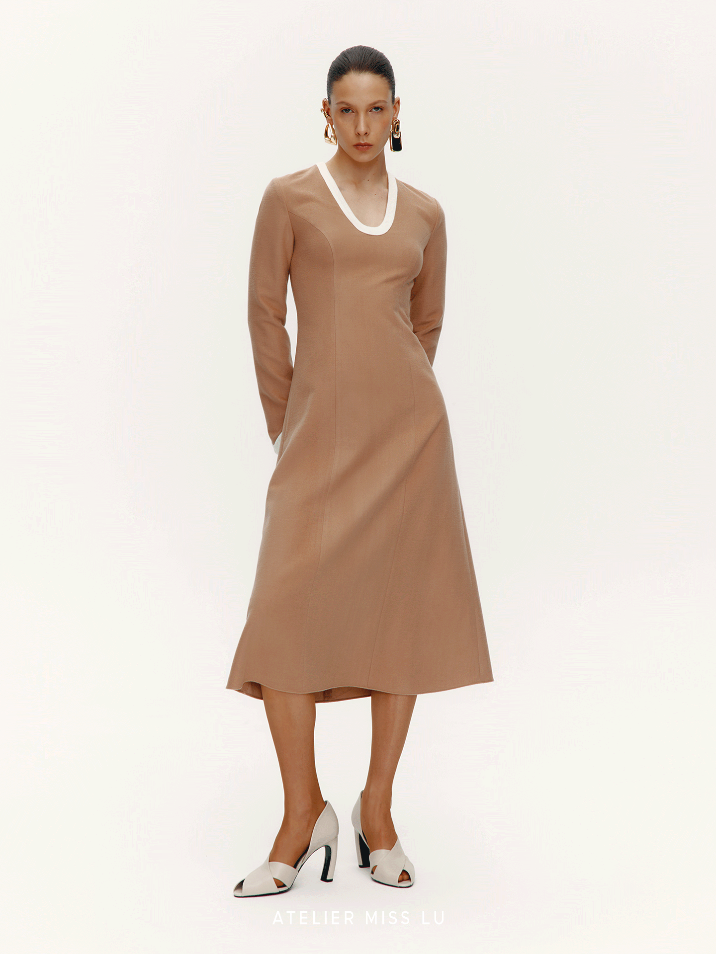 ATELIER MISS LU Old Money Sheep Wool Blend Long Sleeve Dress - RED.