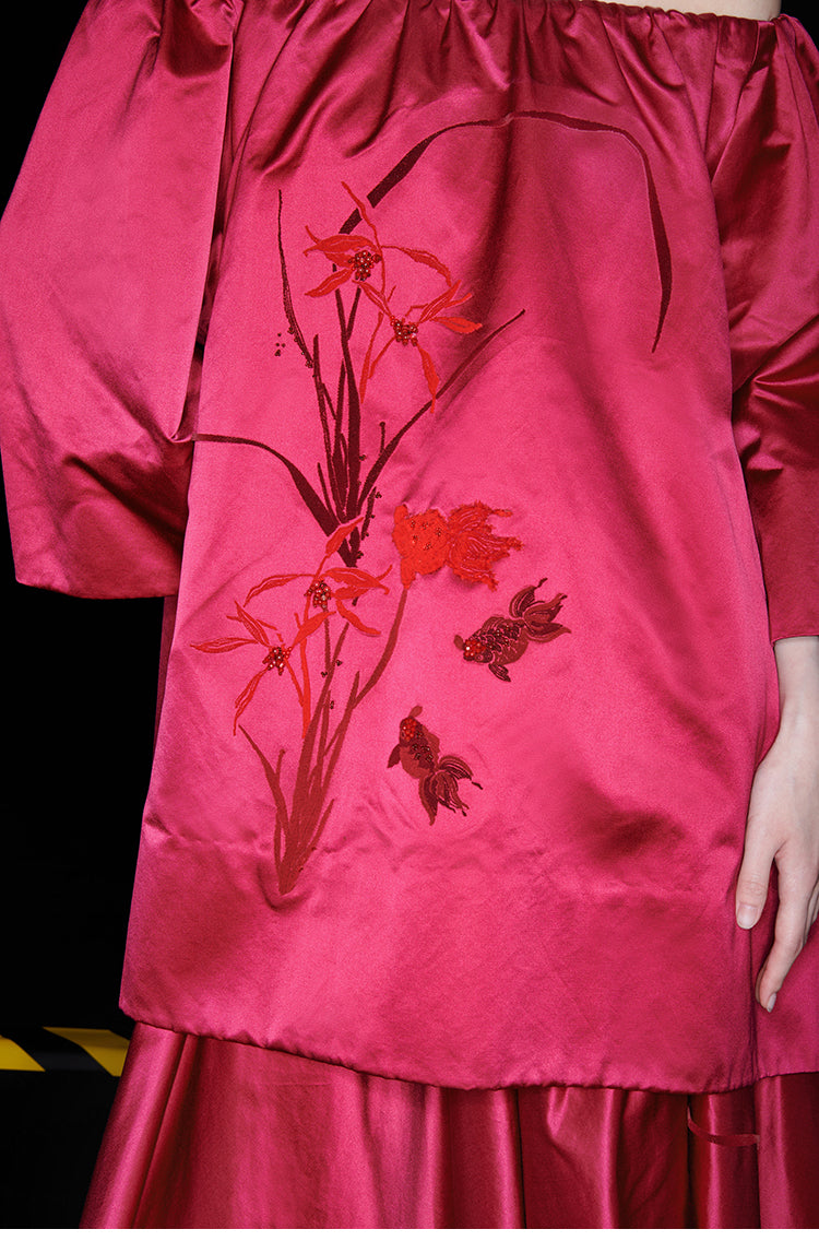 M essential Mackay designer red goldfish bead off shoulder top pleated skirt set- plum.