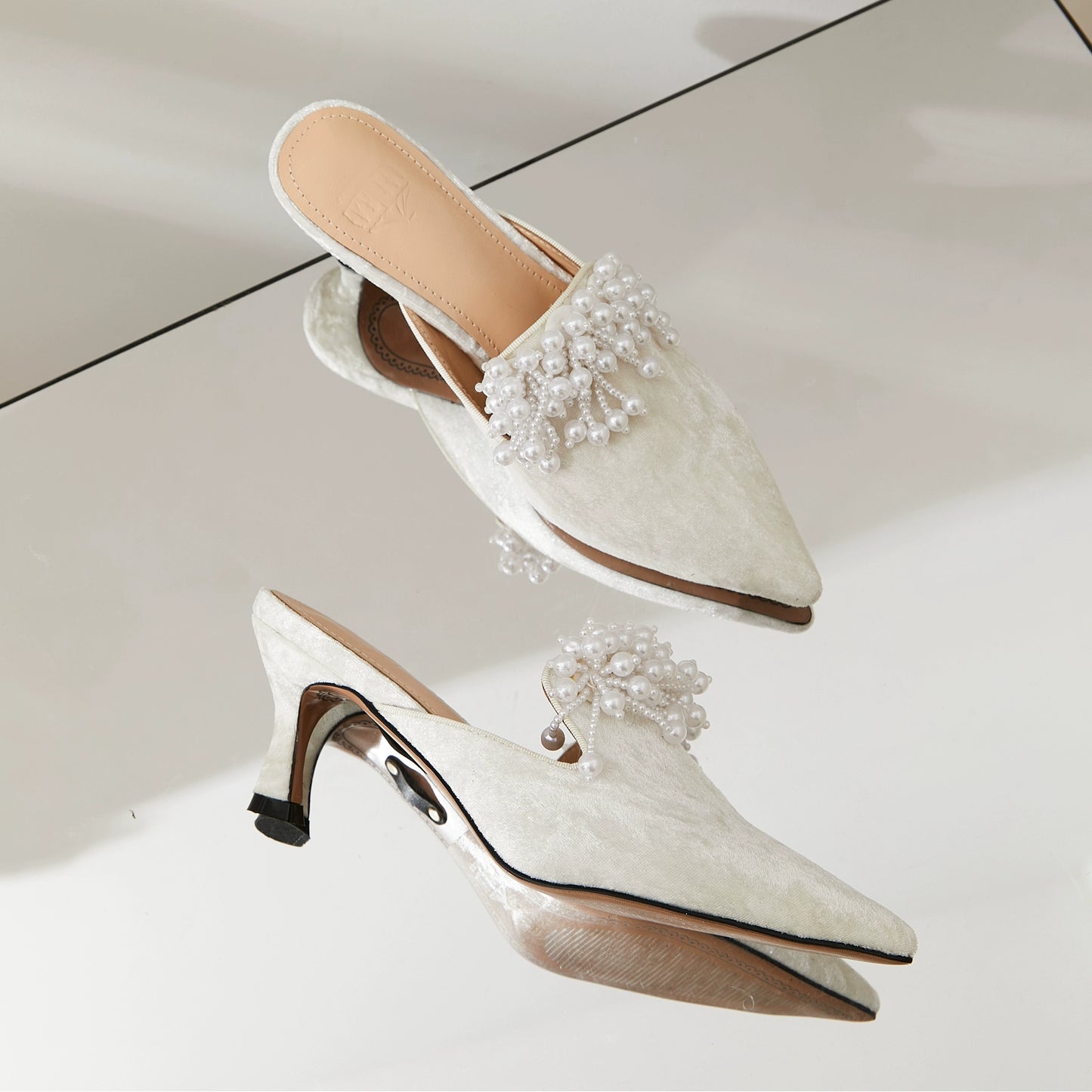 B-FEI pearl new Chinese heel sandals-ZENI.