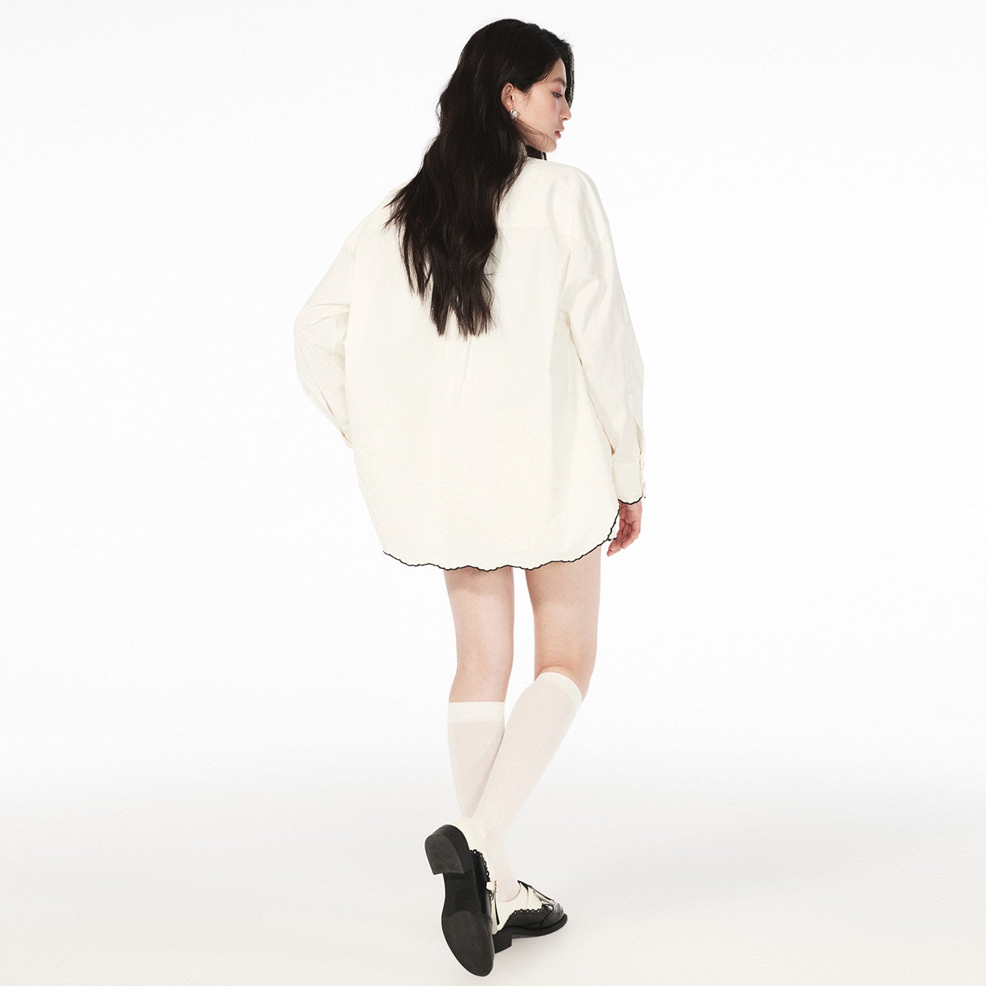 FAME White contrast embroidered shirt - PEYTON