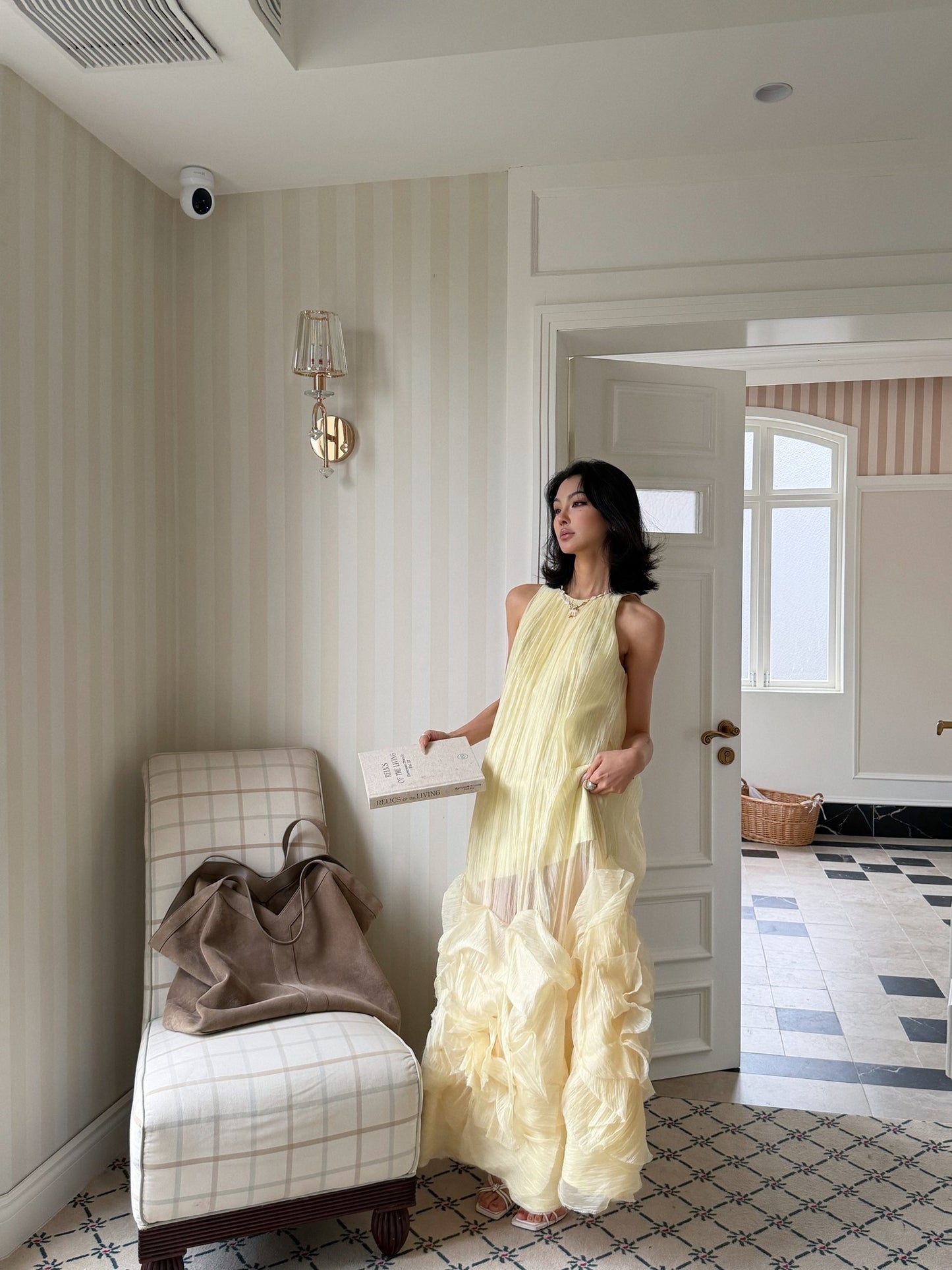 MEI SANGUAN Yellow sleeveless 3D flower long dress - ERICA