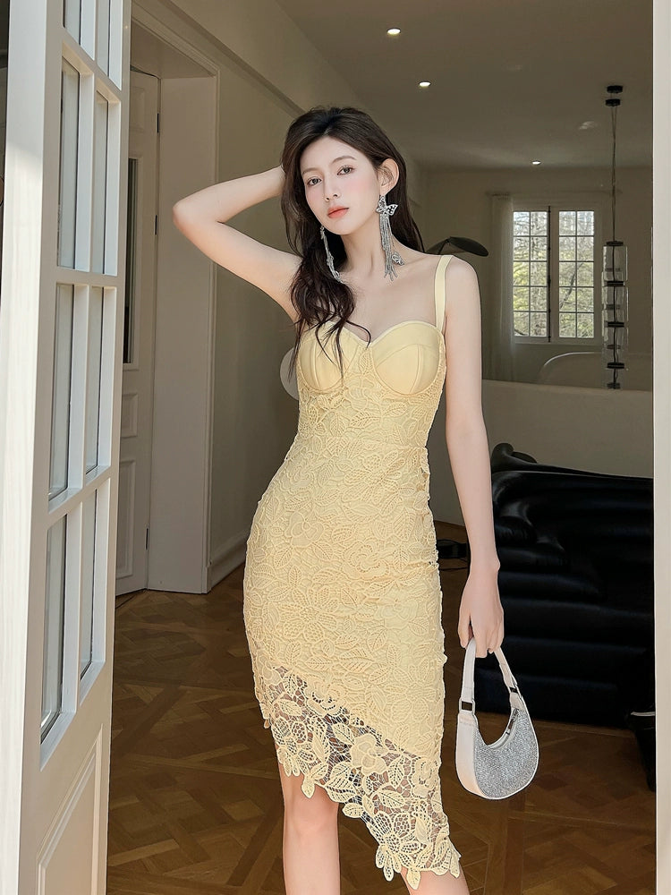 DOLLY Luxury Yellow V-Neck Sleeveless Slim Fit Lace Suspender Dress-TANYA