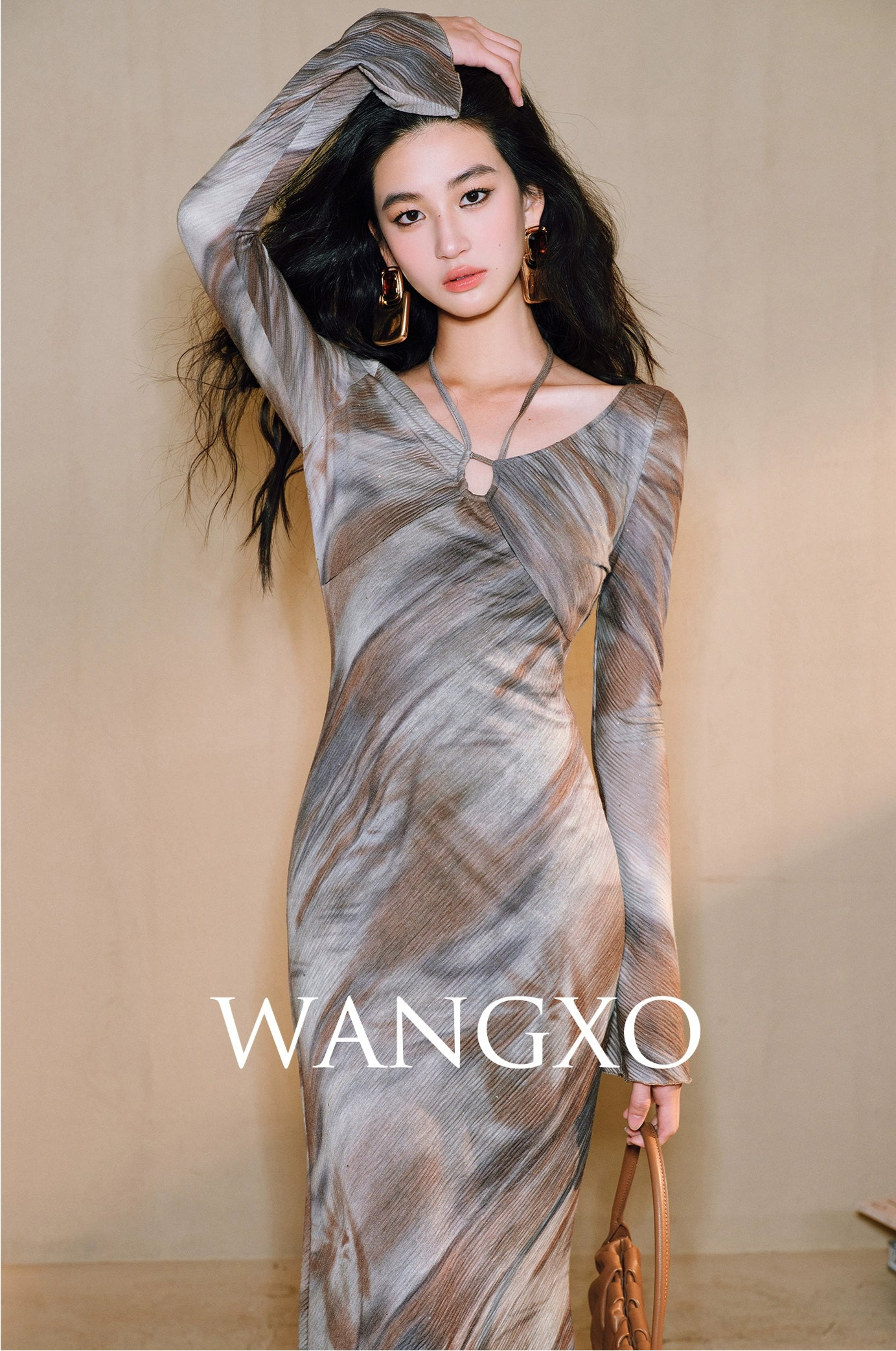WANGXO Galaxy Muse -Starry Silver Oil-Paint  Halterneck Dress - SABLE