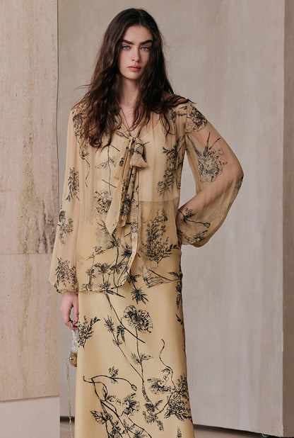 M essential Wise & Elegant Relaxed Resort Silk Flowing Streamer Print Skirt-SELVARA.