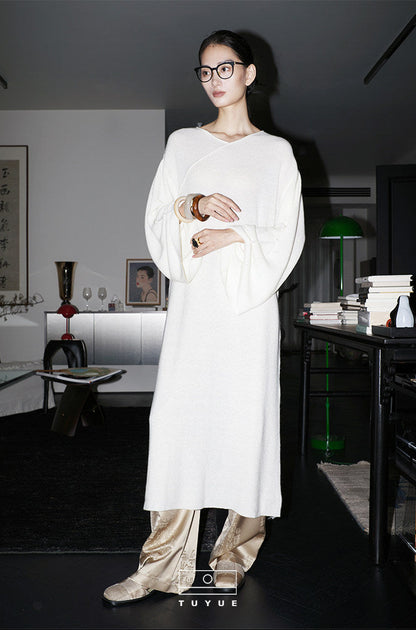 TUYUE Wool Crew Neck Slanted Placket Long Sleeve Knitted Dress - MARIA.