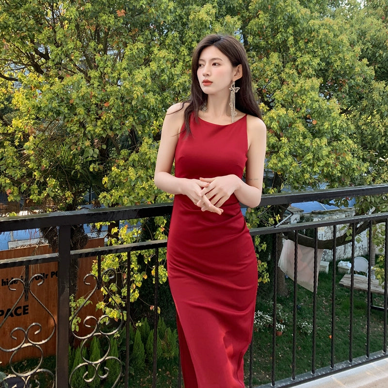 DOLLY Elegant Black Sleeveless Slim Fit Pleated Waist Long Birthday Dress-JUDY