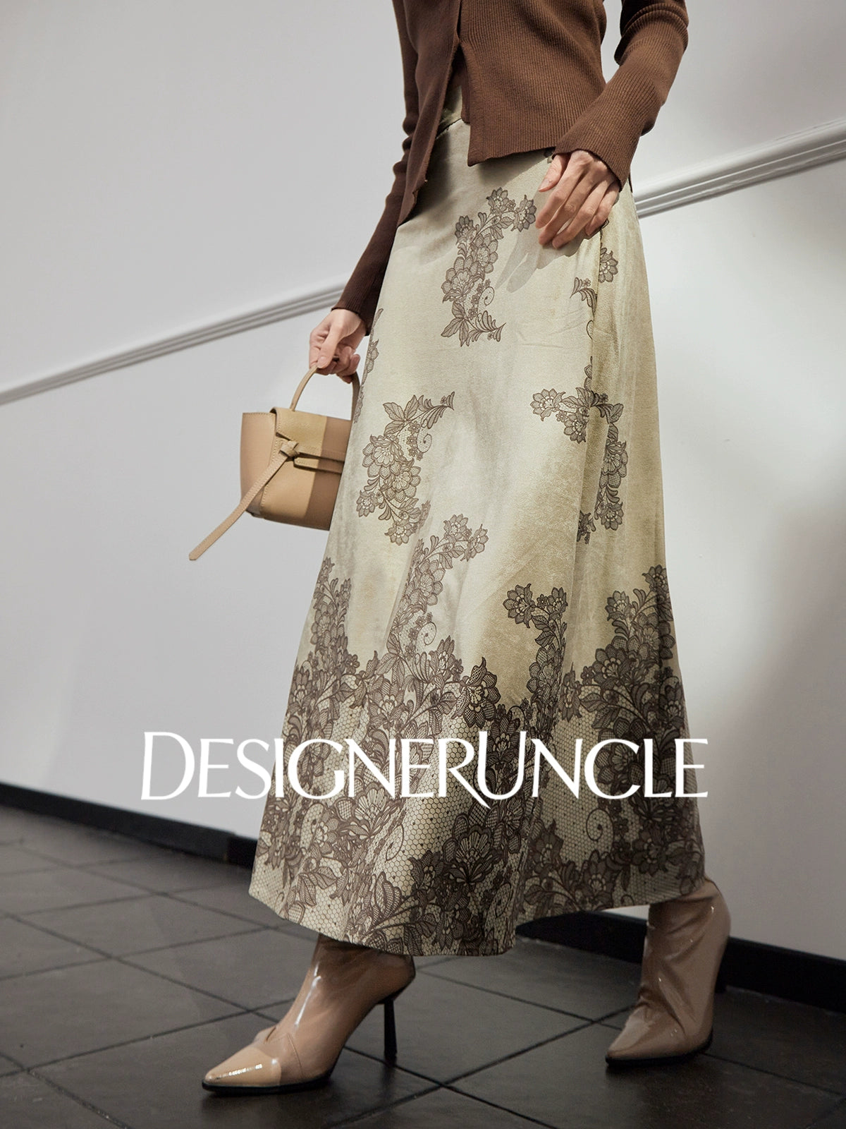 DGU "Mo Man" khaki green autumn new retro print high-waisted design skirt - MANE.