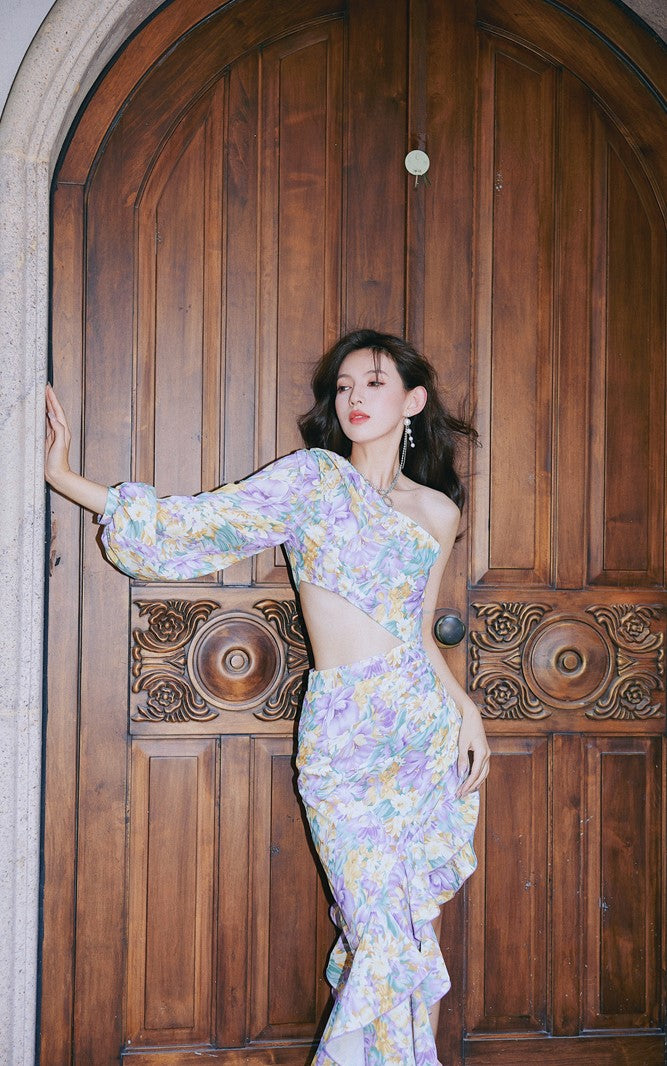 DOLLY Elegant Slant Collar Long Puff Sleeve Hollow Irregular Ruffled Hem Dress-KIERA