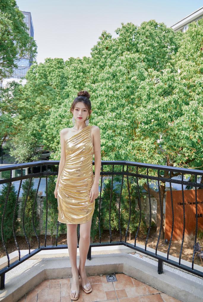 DOLLY Gold Slant Collar Off Shoulder Pleated Body Hug Midi Dinner Dress-AURELIA