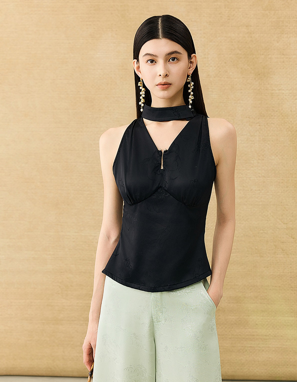 HECO Chinese Acetate V-Neck Waist Small Vest Top - ZEPH.