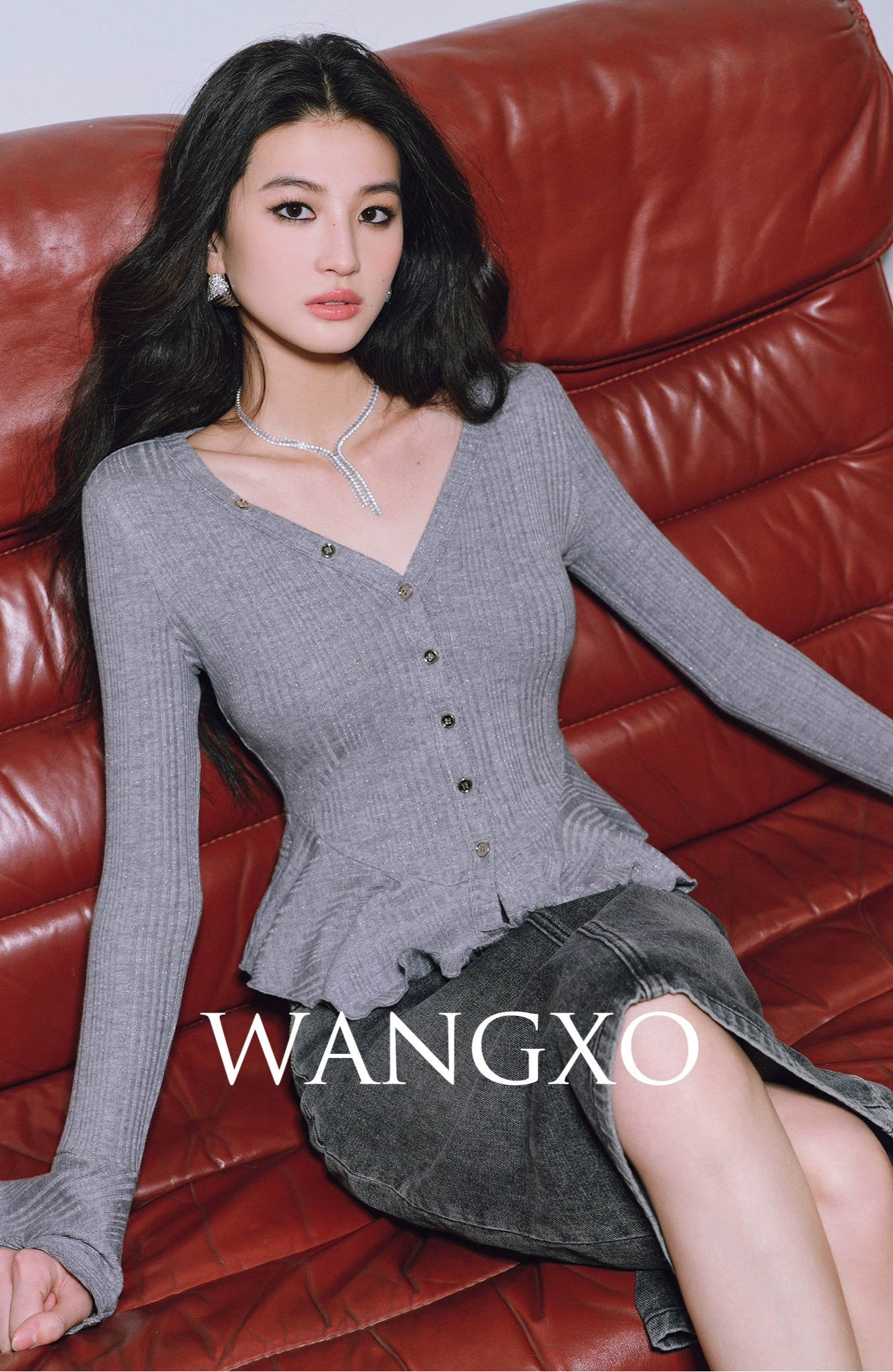WANGXO | Bright Silk Knit V-Neck Waist Ruffle Top -SÁYA.