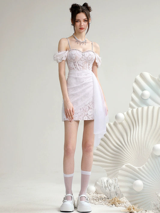 CHECOCRE ELEGANT DIAMOND CHAIN PUFF SLEEVE WHITE DRESS  - IDOWU