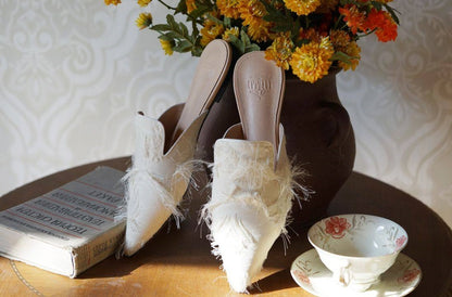 B-FEI white fringed pointed toe flat shoes-KUTAPRO.