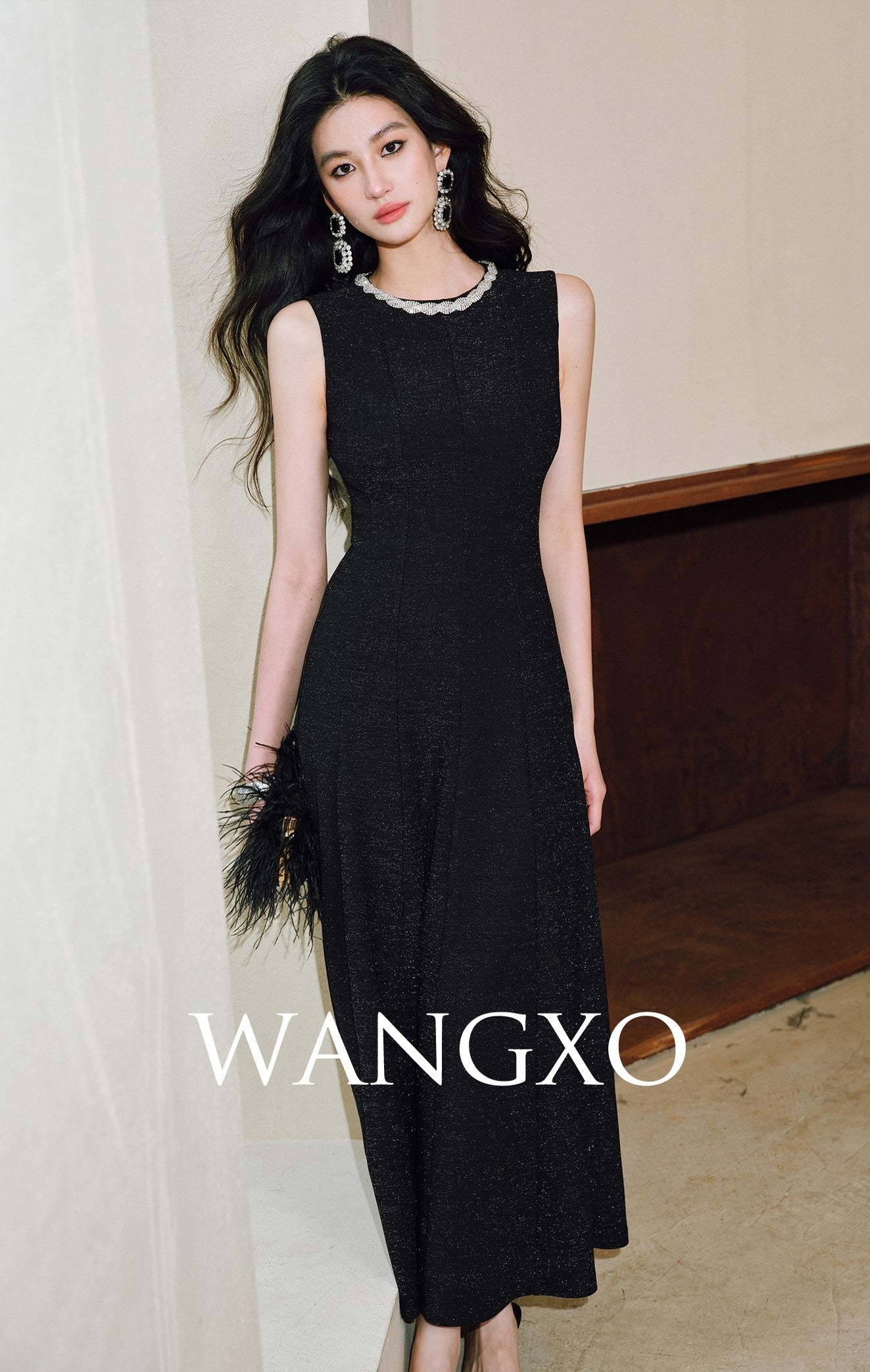WANGXO | Sequin Silk Knit Dress with Vertical-Cut Waist A-Line Hem  SÉLI.