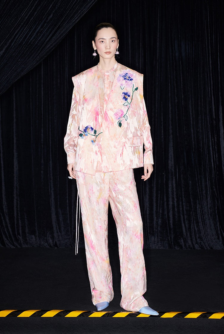 M essential Mackay designer iridescence crepe workshop raffia multi-floral gilet - STEPH.