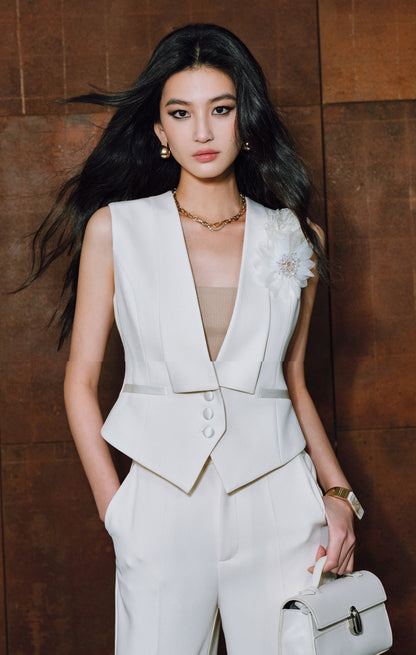 WANGXO|Wide Suit Material Spell Real Acetate Detachable Handmade Flowers V-Neck Vest Trousers - MAVIS