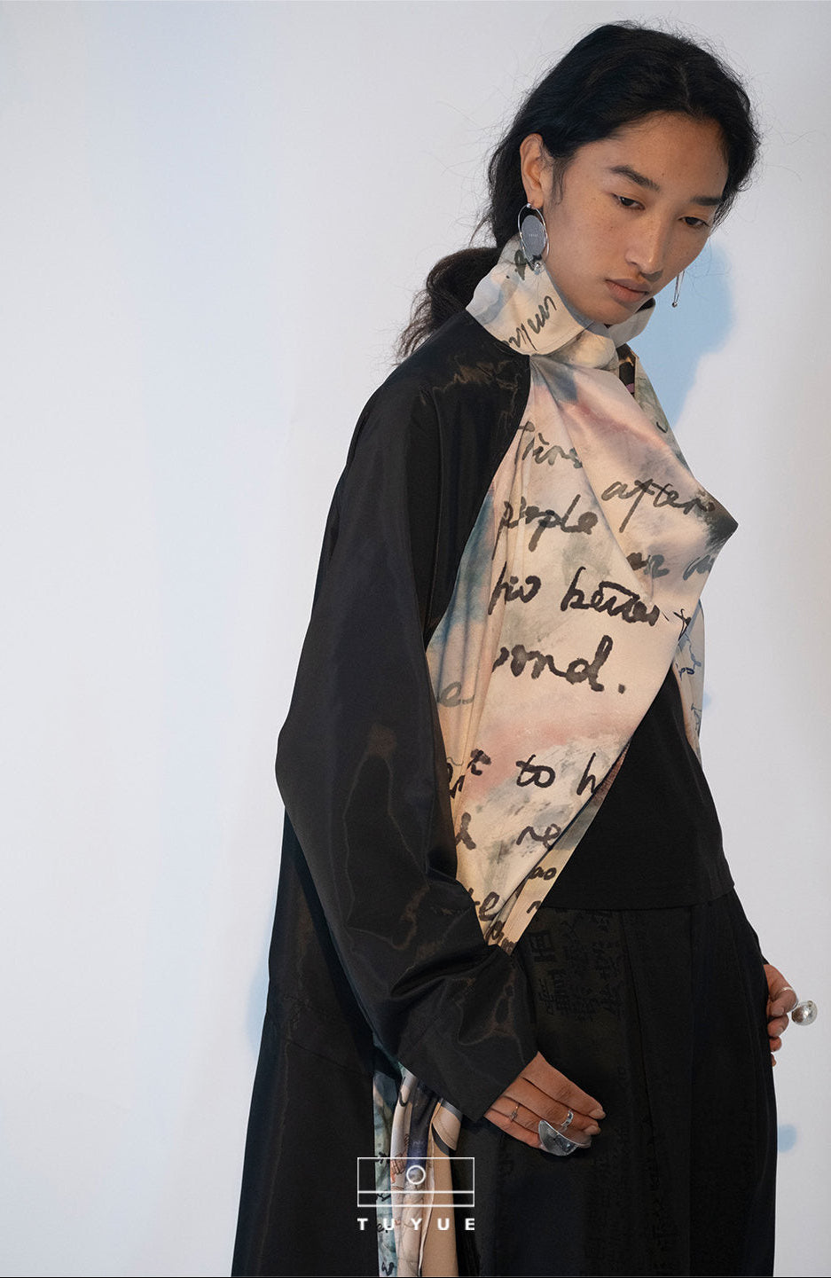 TUYUE art print drawstring stand-up collar trench coat - ERNIE.