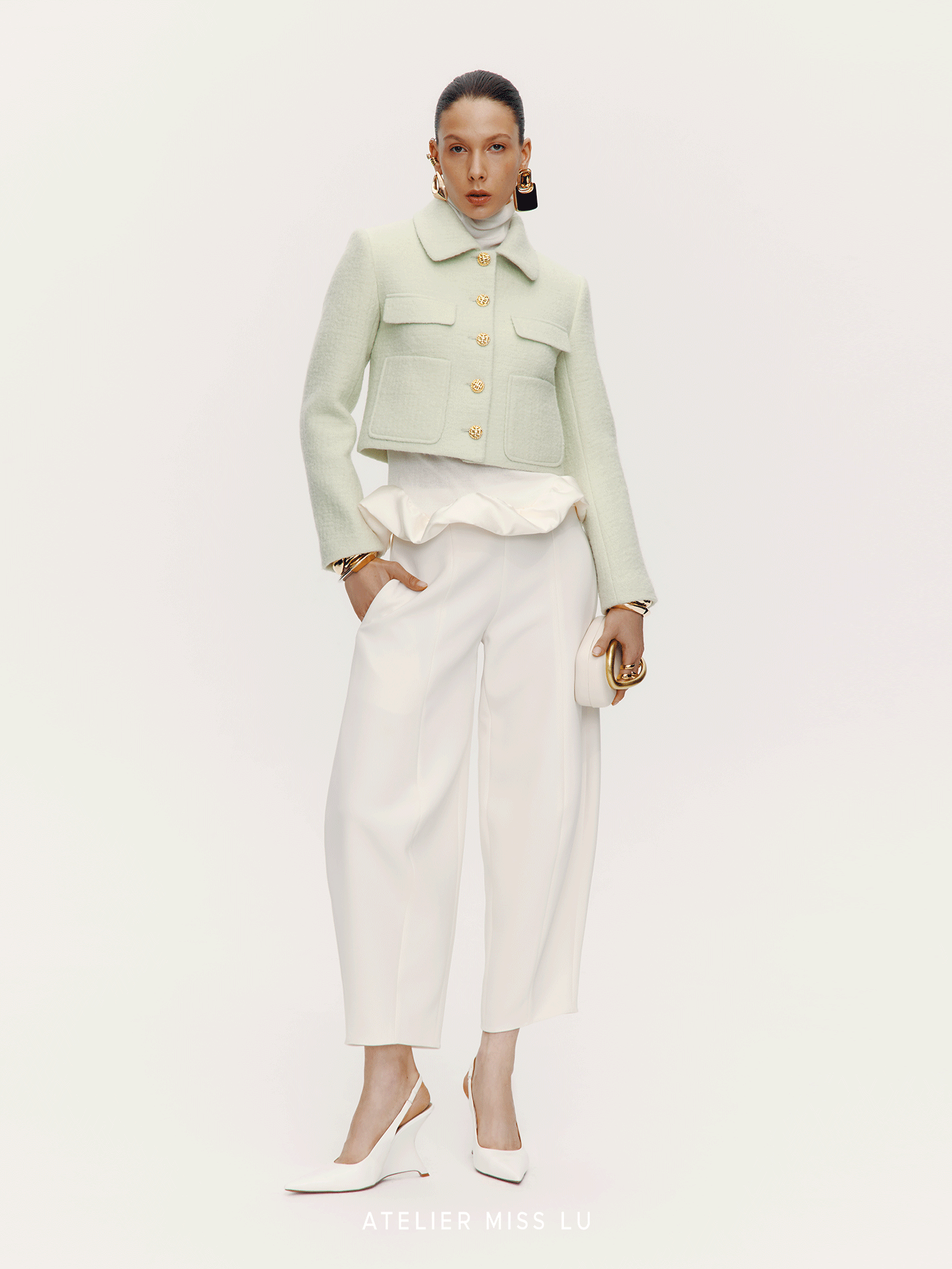 ATELIER MISS LU Vintage Flower Buckle Sheep WoolShort Coat - WARM.