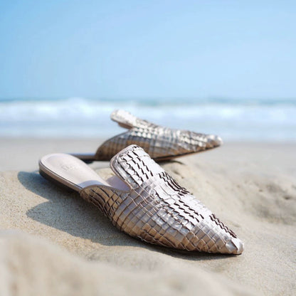 B-FEI Woven fabric pointed toe flat mules- POMI.