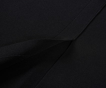 COMME MOI Lu Yan designer's new women's black knitted skirt with a center slit - ACCEES.