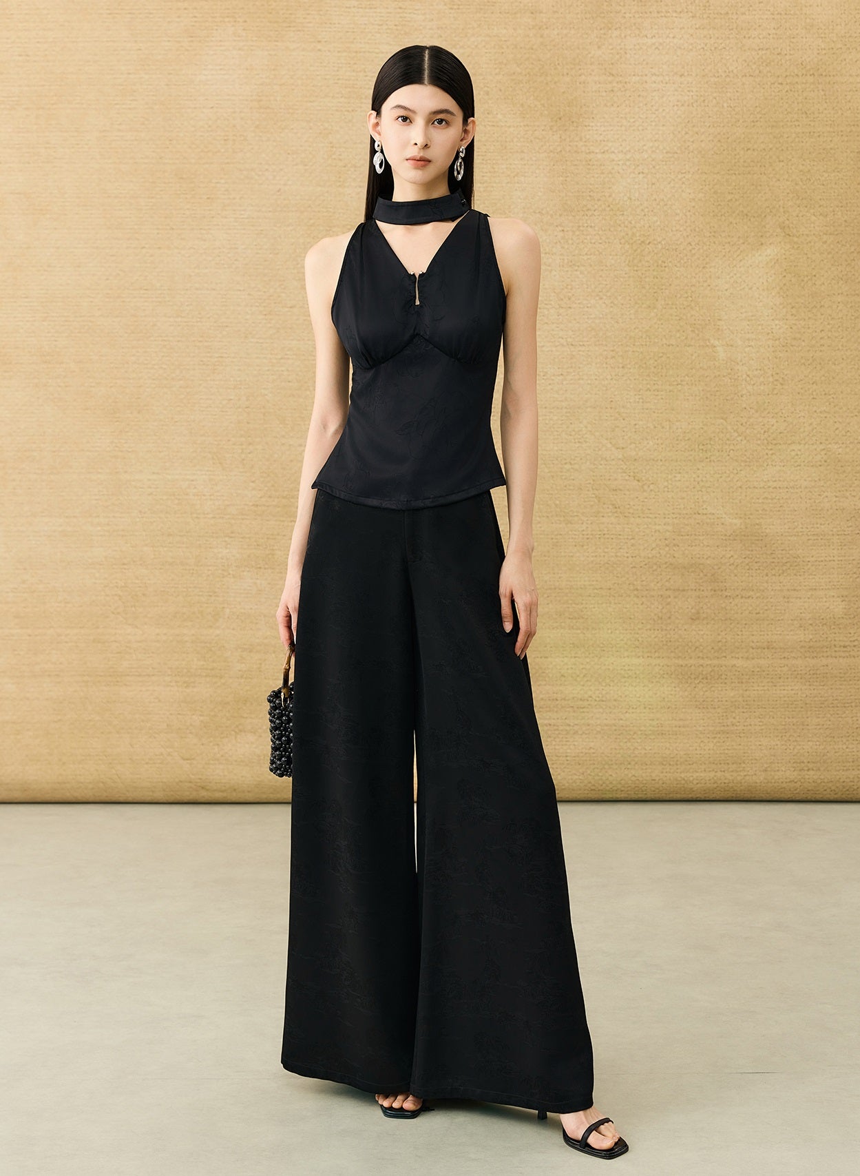 HECO Chinese Acetate V-Neck Waist Small Vest Top - ZEPH.