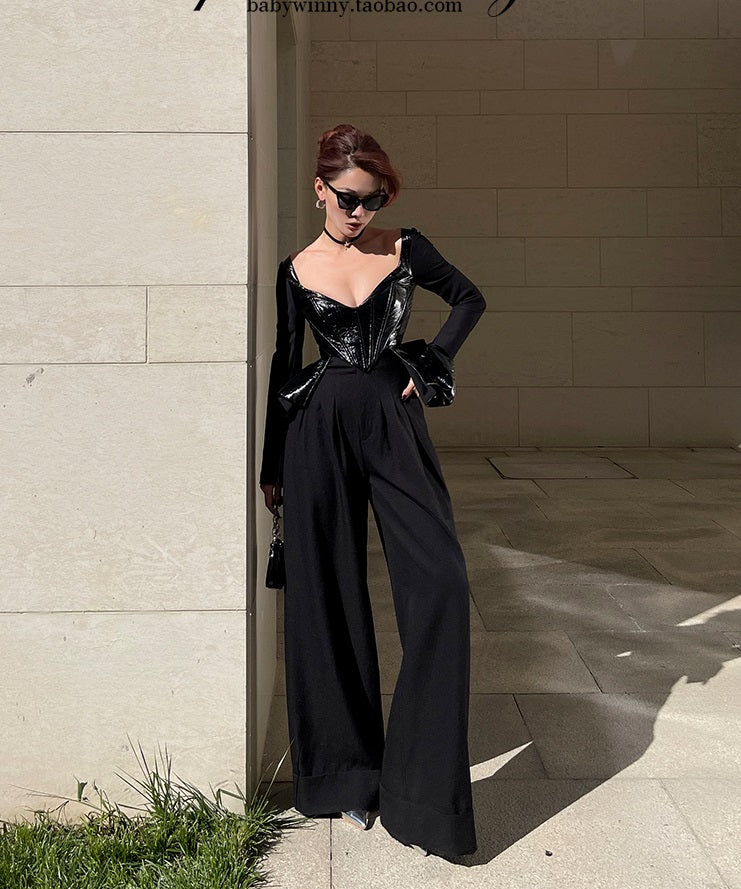 Le Palais  black patent leather fishbone slim top-JENNY