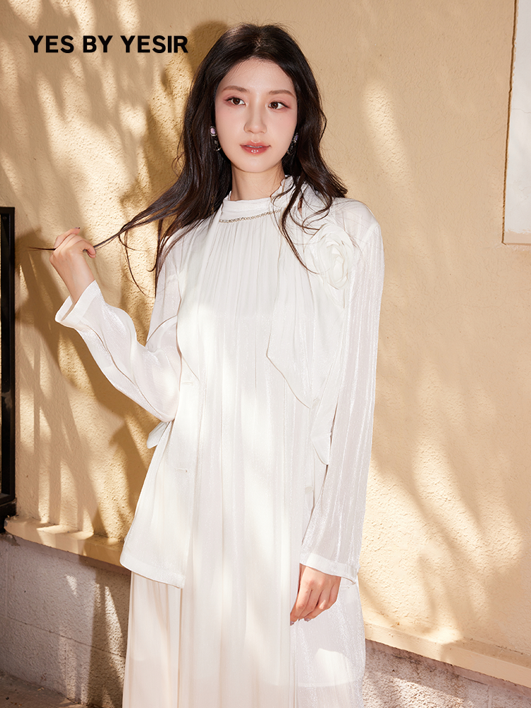 YES BY YESIR | Ye Qians 3D Floral Streamer Yarn Long Suit with Ethereal Elegance-ARIANNA.