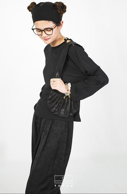TUYUE Black Slanted Shoulder Side Open Buckle Long-Sleeved Top - HARRISON.