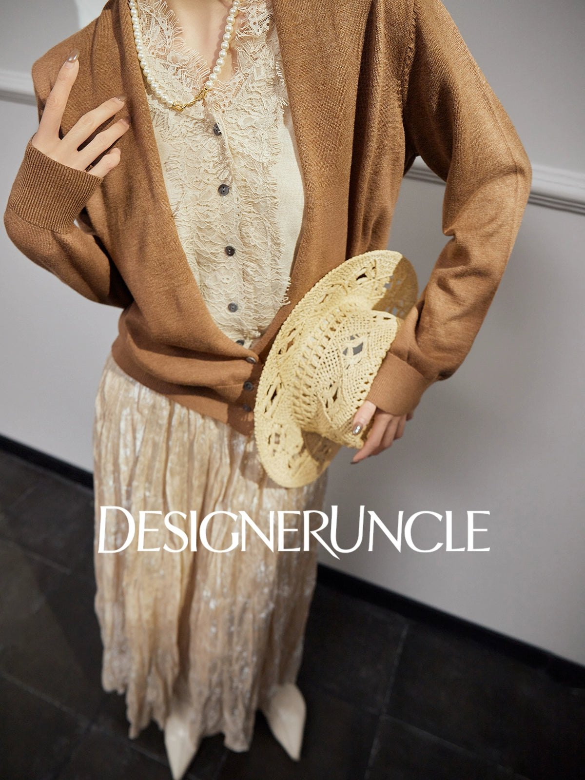 DGU |Caramel Knitted Sweater Silk Fashion Retro Design Light Luxury Niche Top - Josephina.