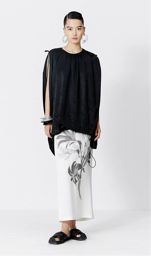 ZHUCHONGYUN Black Fiber Satin Adjustable Lace-up Loose Top--UNAKA.