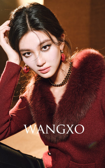 WANGXO | Luxury Wool Fixed Dyeing with Detachable Fox Fur Collar Knitted Top- JUNE.