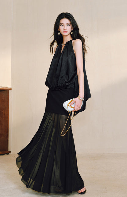 WANGXO| Acetate  Lace-Trimmed Metal Chain Halterneck V-Neck Pleated Top -AYRA.