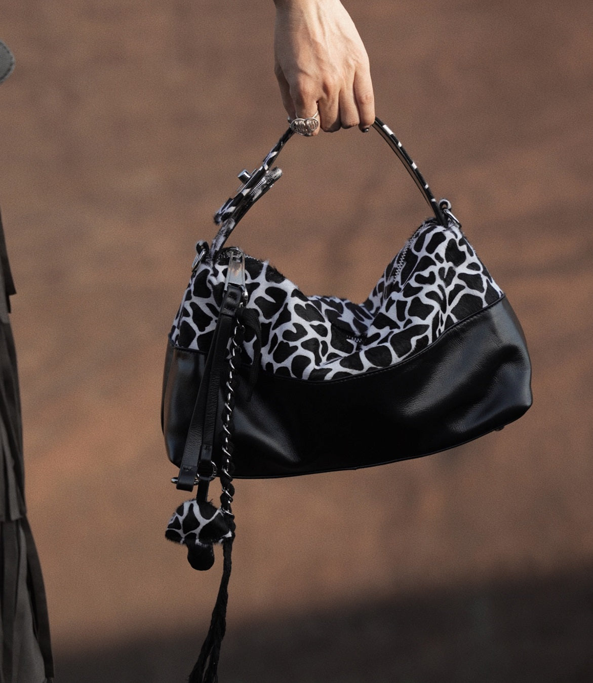 IUBALLET New Horsehair Contrast Armpit Spice Girl Bag - BALANCE.