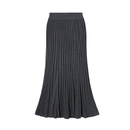SUN YUER Knitted off-shoulder top and high-end skirt set - GENEVA