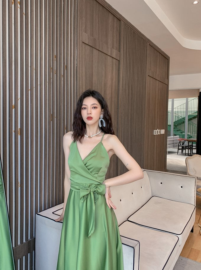 DOLLY Elegant French Style Satin V-Neck Sleeveless Backless Banquet Dress-XENA