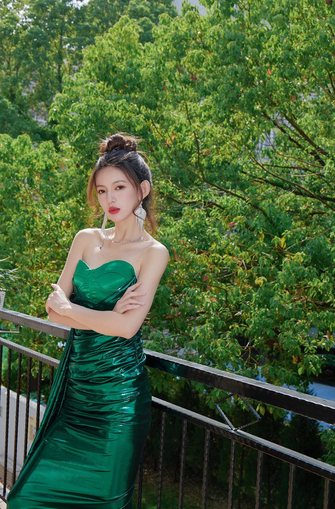 DOLLY High End Green Off Shoulder Chest Wrap Irregular Fish Tail Dress-LEAH