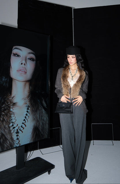 MEI SANGUAN Fur Collar Batwing Wool Sweater- JESSE