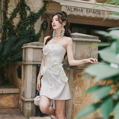 DOLLY Elegant White Flower Bud Chest Wrap High Waist Shor t Banquet Dress-LOLO