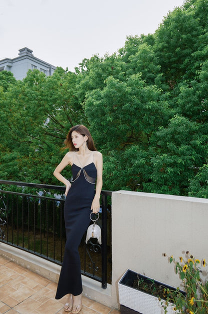 DOLLY High End Black Retro Style V-Neck Sleeveless Diamond Chain Long Dress-GENEVIEVE