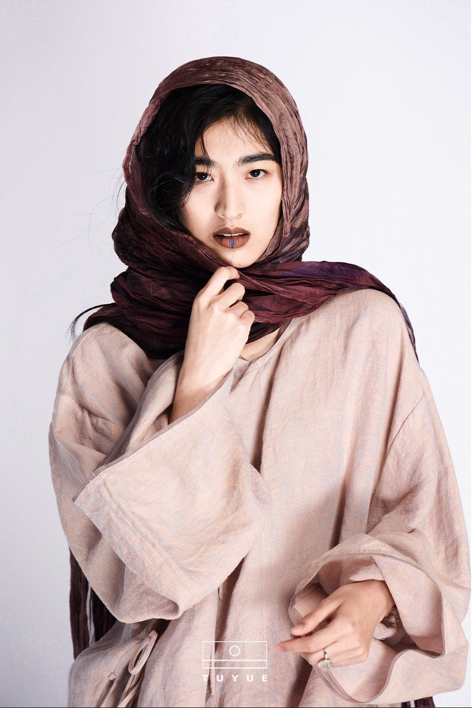 TUYUE Linen Hammer Slanted Loose Chinese Shirt - AMBER.